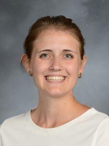 Cayla Broton's Headshot