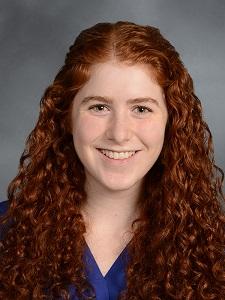 Julia Losner's Headshot