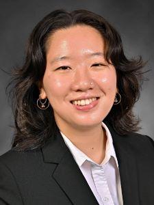 Kelly Long's Headshot